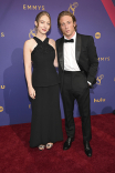 Annabelle White and Jeremy Allen White of The Bear on the red carpet at the 76th Emmy Awards