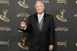 Gary Baum of How I Met Your Father backstage at the 2022 Creative Arts Emmy Awards. Images)